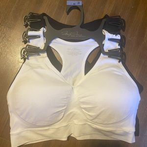 Set of two sports bras 2X NWT